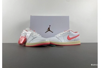 DC0774-109 Low AIR JORDAN 1 1117